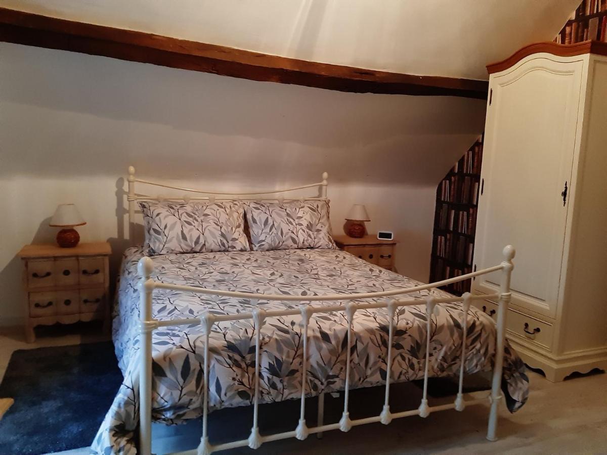 Вілла Reids Retreat La Roche-l'Abeille Екстер'єр фото