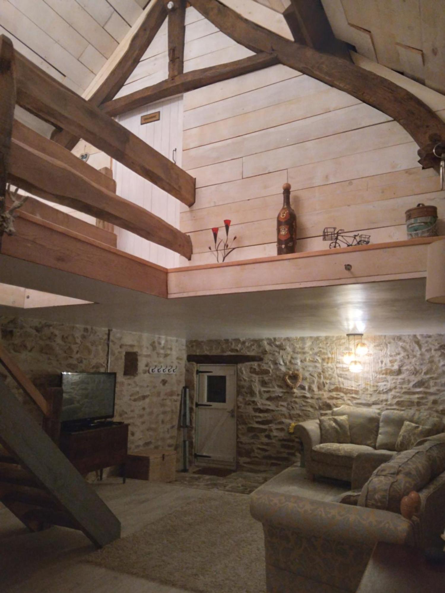 Вілла Reids Retreat La Roche-l'Abeille Екстер'єр фото